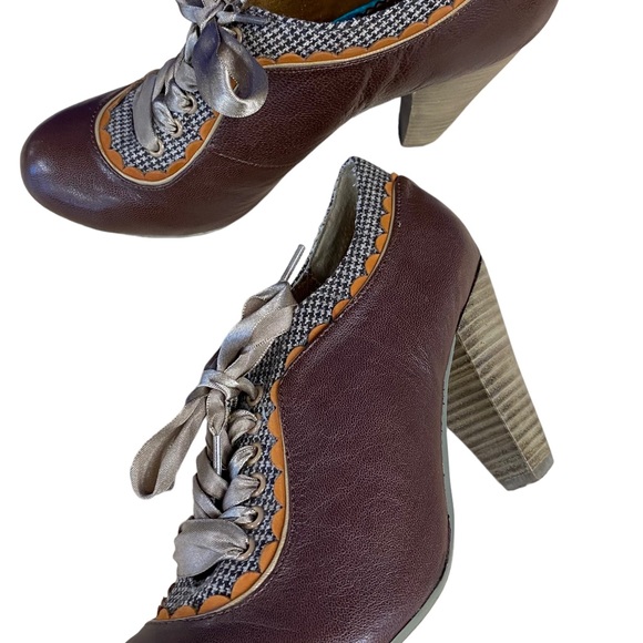 Poetic License heels size 7 - Picture 3 of 10